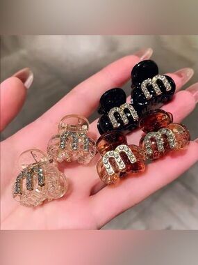 Luxury Boutique Mini Rhinestone 'M' Hair Claw Clips - Set of 6 NWOT